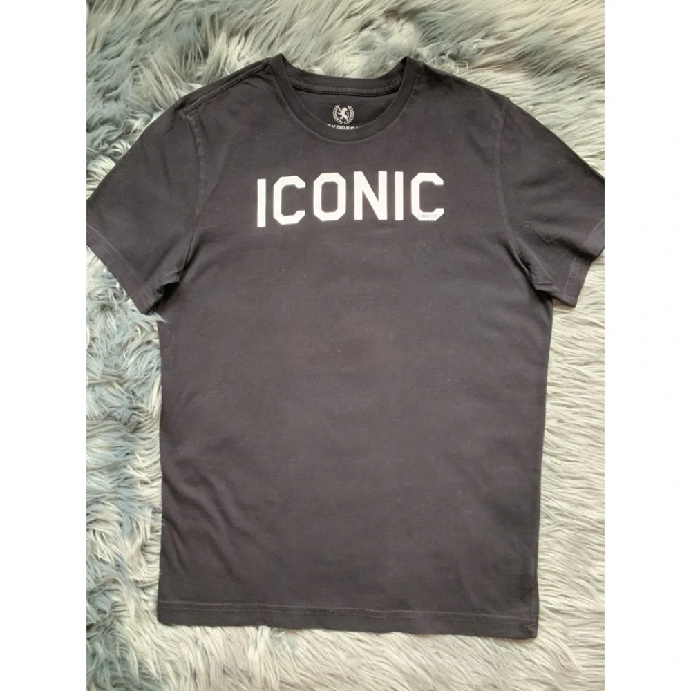 Express Iconic T-Shirt